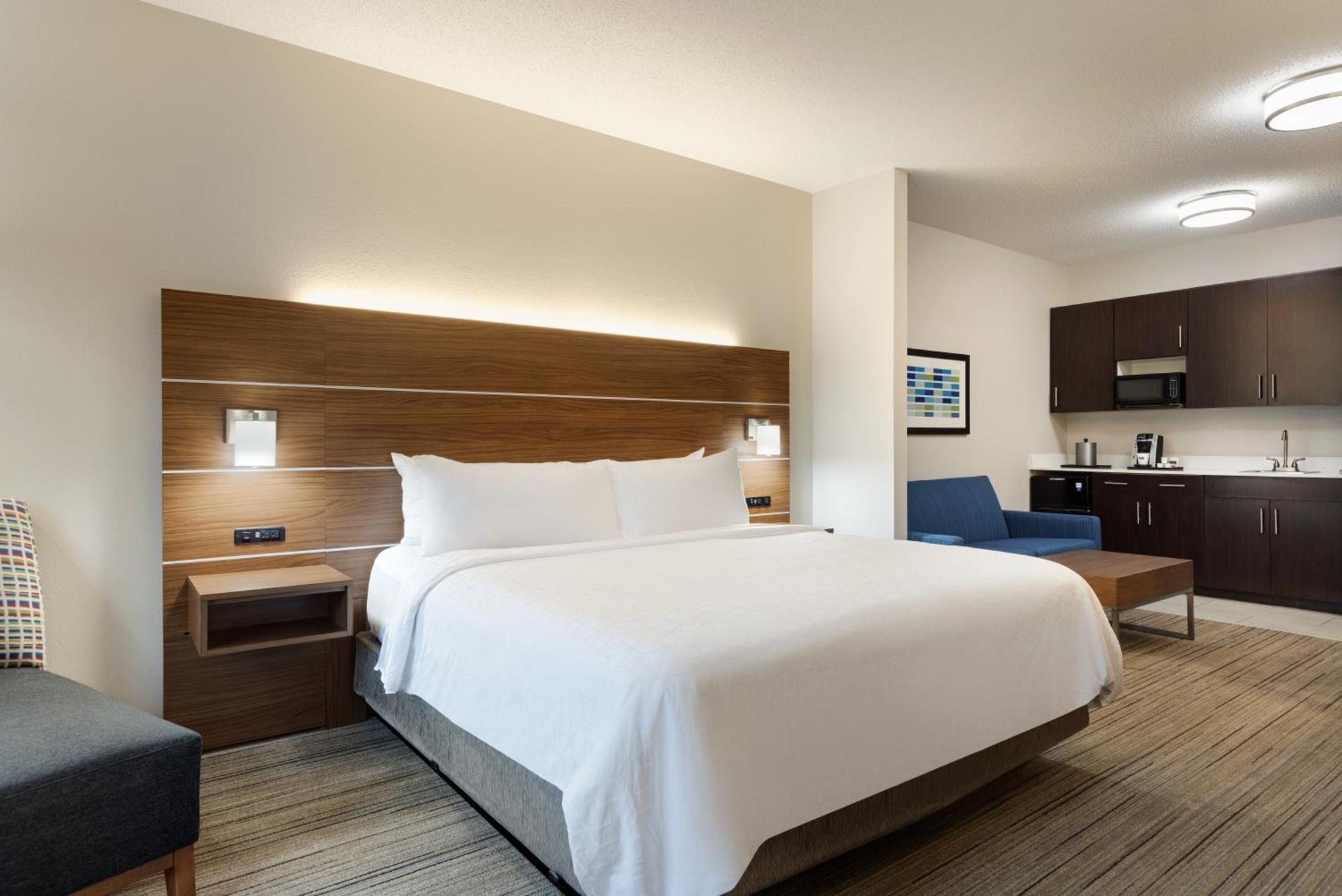 Holiday Inn Express Hotel & Suites Opelika Auburn By Ihg Kültér fotó