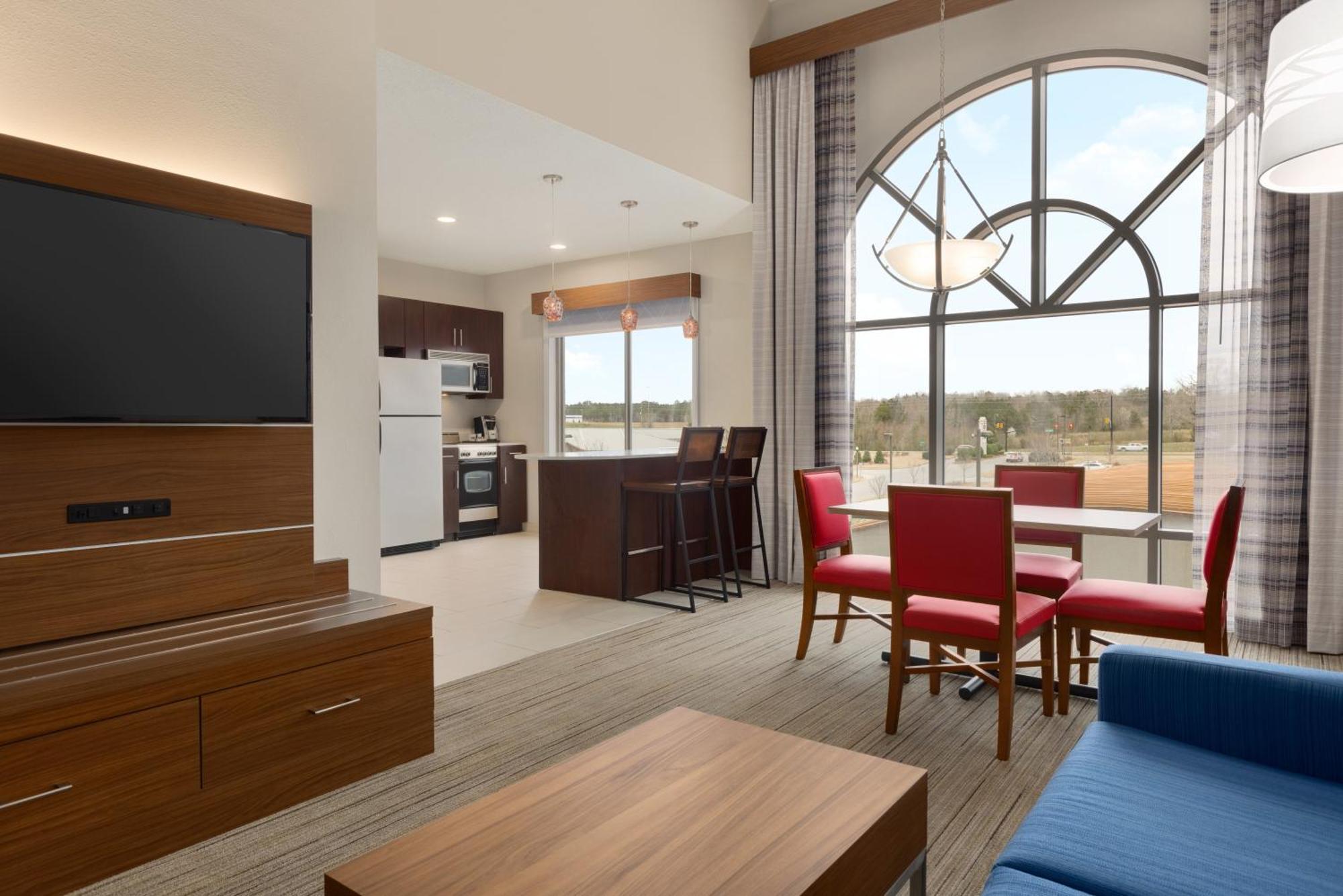 Holiday Inn Express Hotel & Suites Opelika Auburn By Ihg Kültér fotó