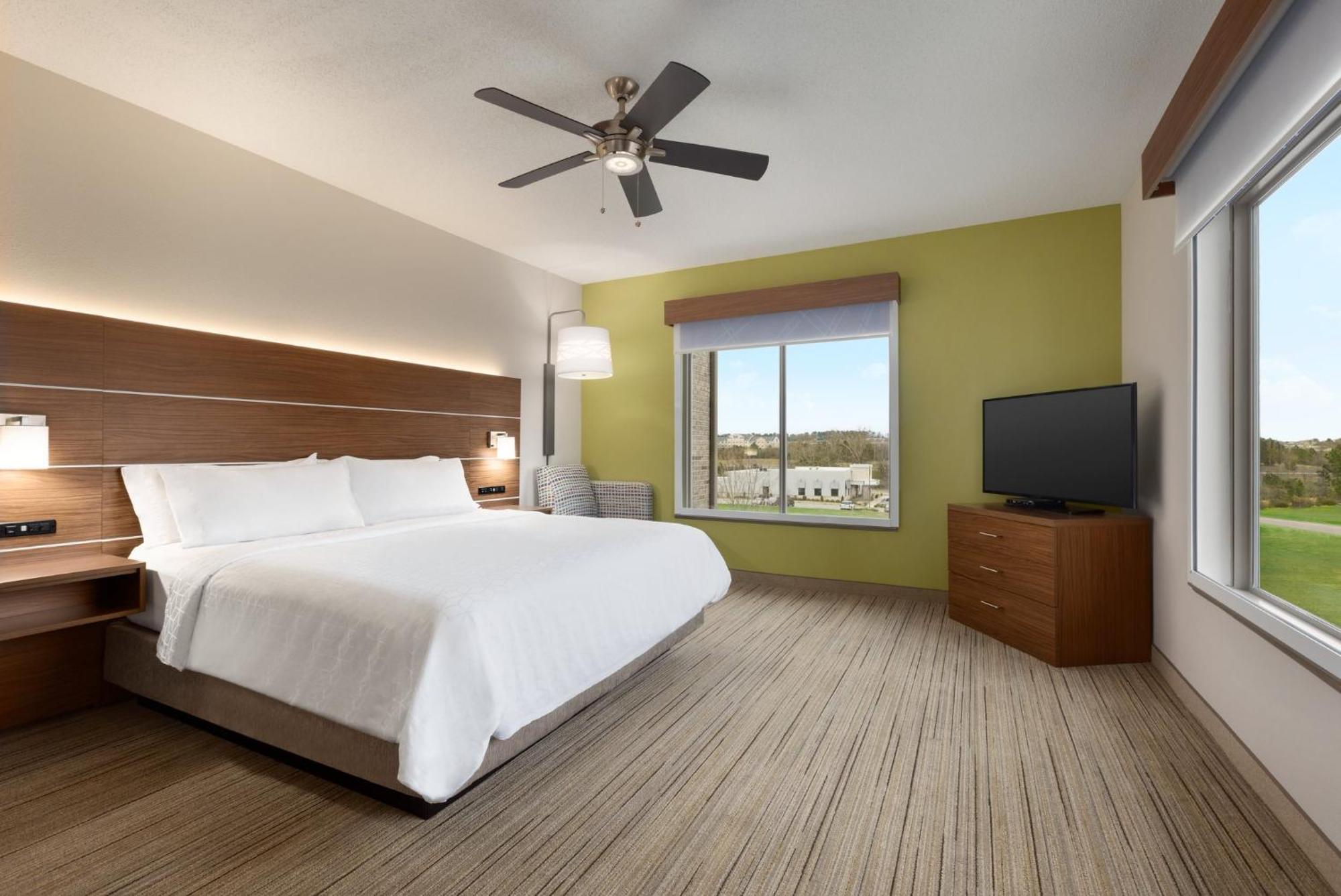 Holiday Inn Express Hotel & Suites Opelika Auburn By Ihg Kültér fotó