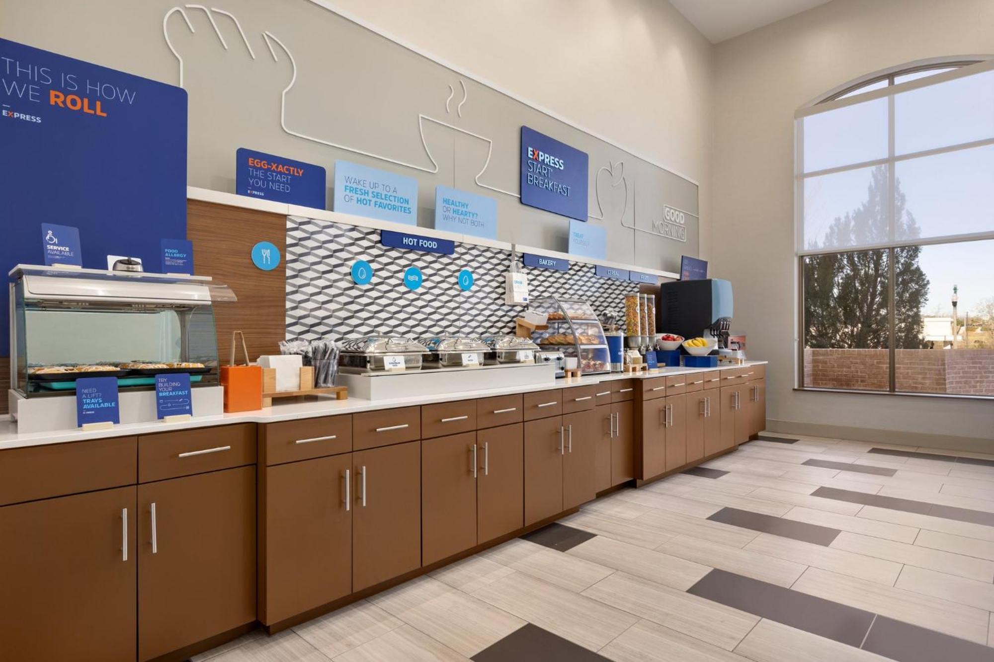 Holiday Inn Express Hotel & Suites Opelika Auburn By Ihg Kültér fotó
