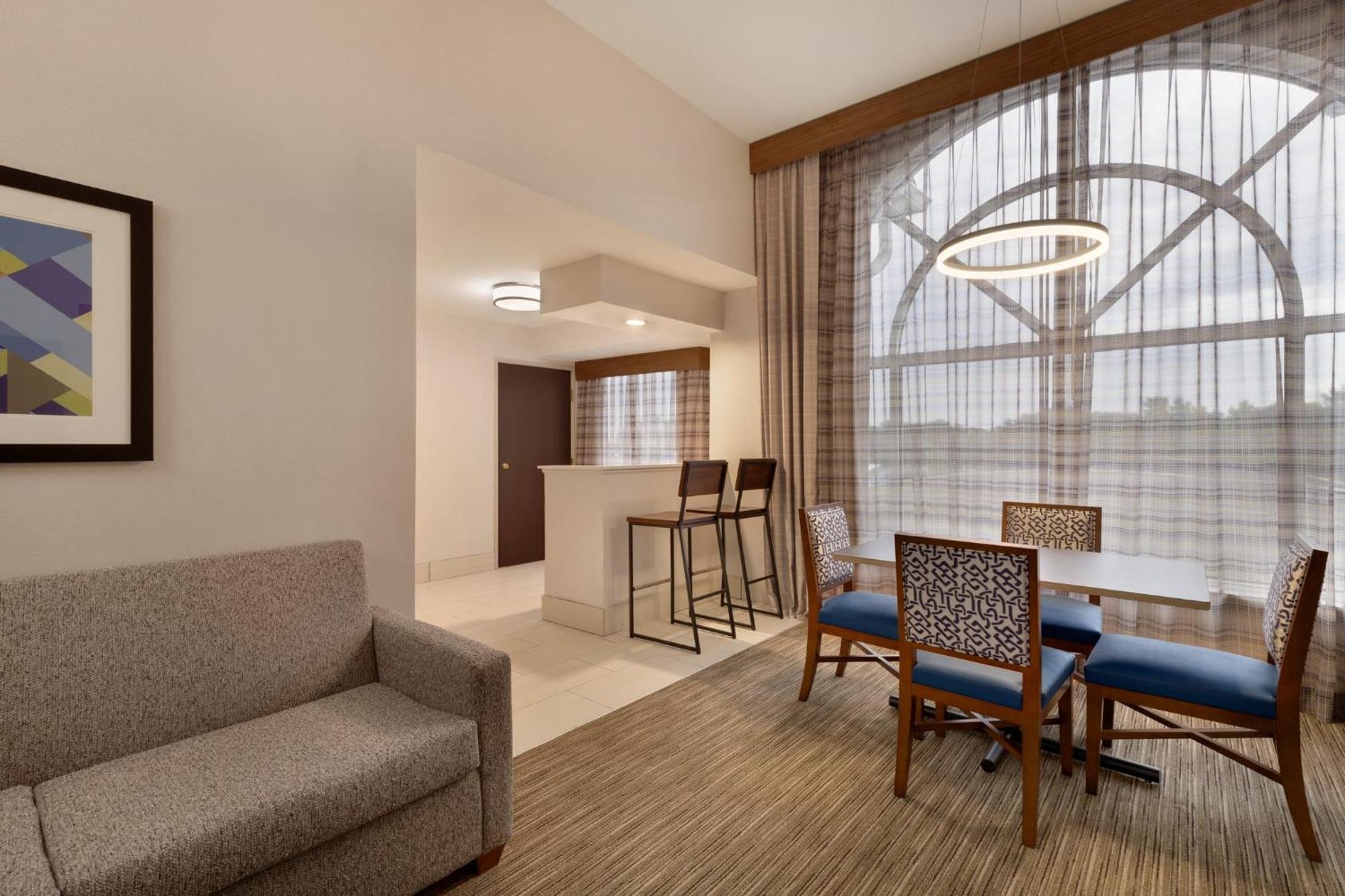 Holiday Inn Express Hotel & Suites Opelika Auburn By Ihg Kültér fotó