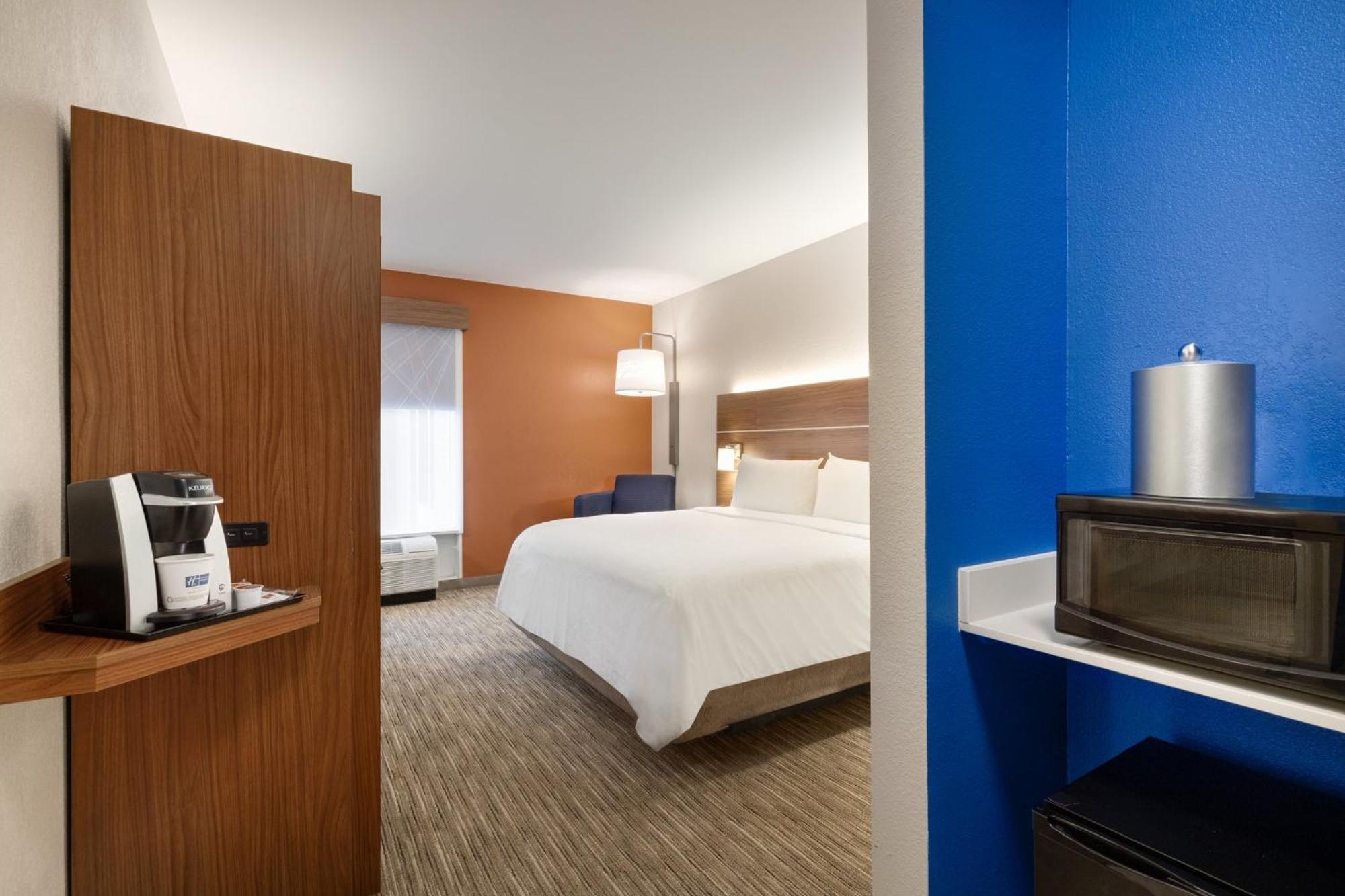 Holiday Inn Express Hotel & Suites Opelika Auburn By Ihg Kültér fotó